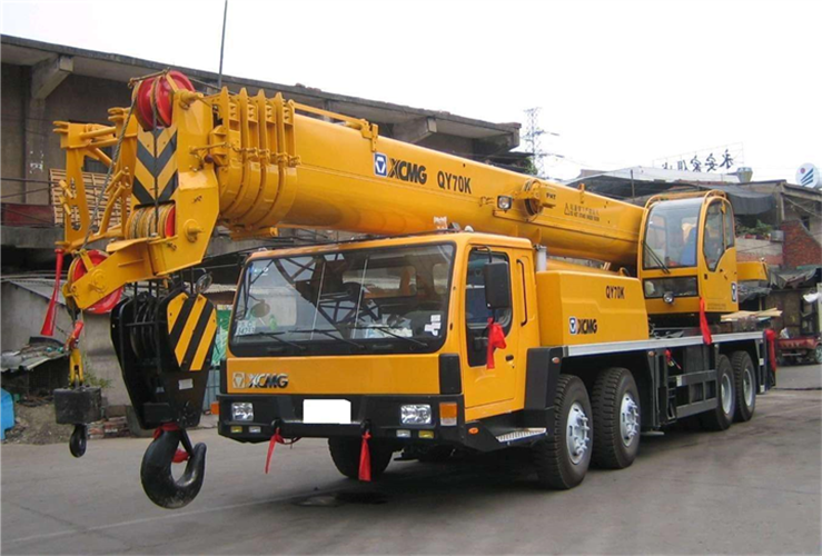 潜山市吊车出租选择重点